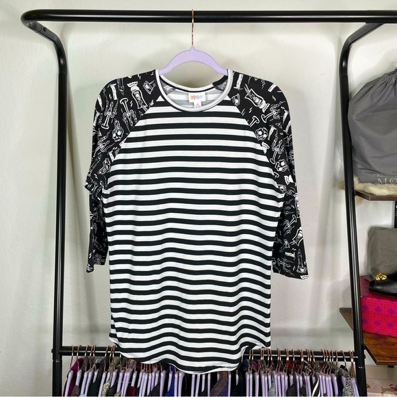 Lularoe Black and White Striped Skull Print Raglan Shirt - Picture 1 of 6